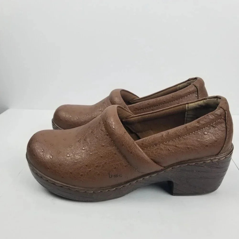 BOC Born Concept Nadiyya Brown Ostrich Clog Shoes Sz 8M